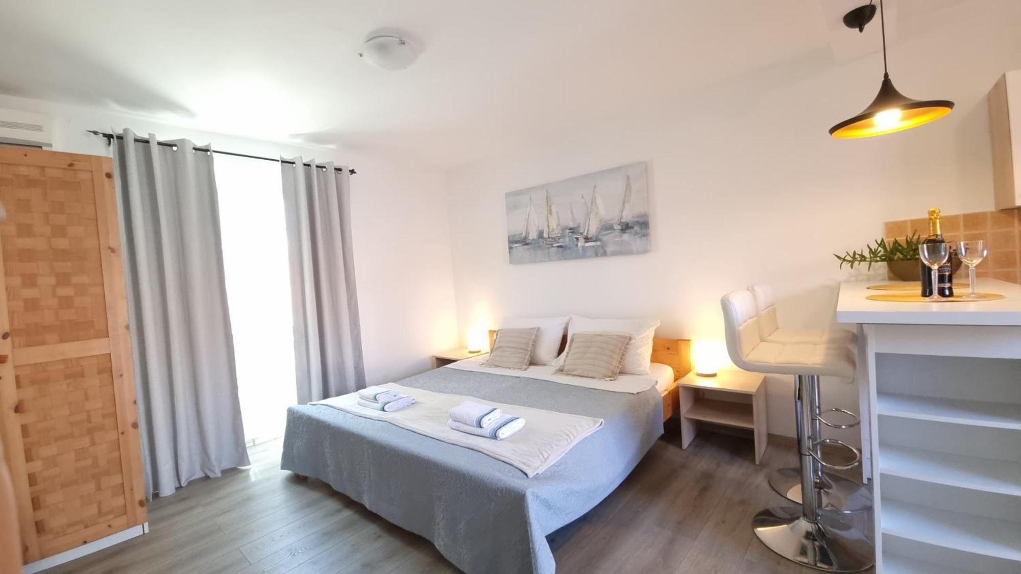 Apartments Skoljka เยเซรา ภายนอก รูปภาพ