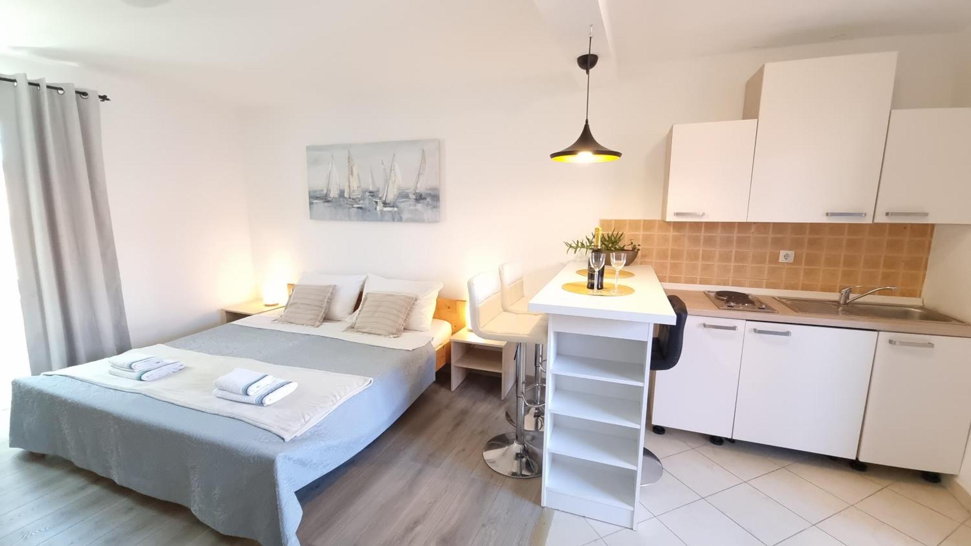 Apartments Skoljka เยเซรา ภายนอก รูปภาพ